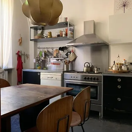 Location Naviglio With Terrace Apartment
