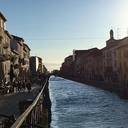 Apartment Location Naviglio With Terrace Milan